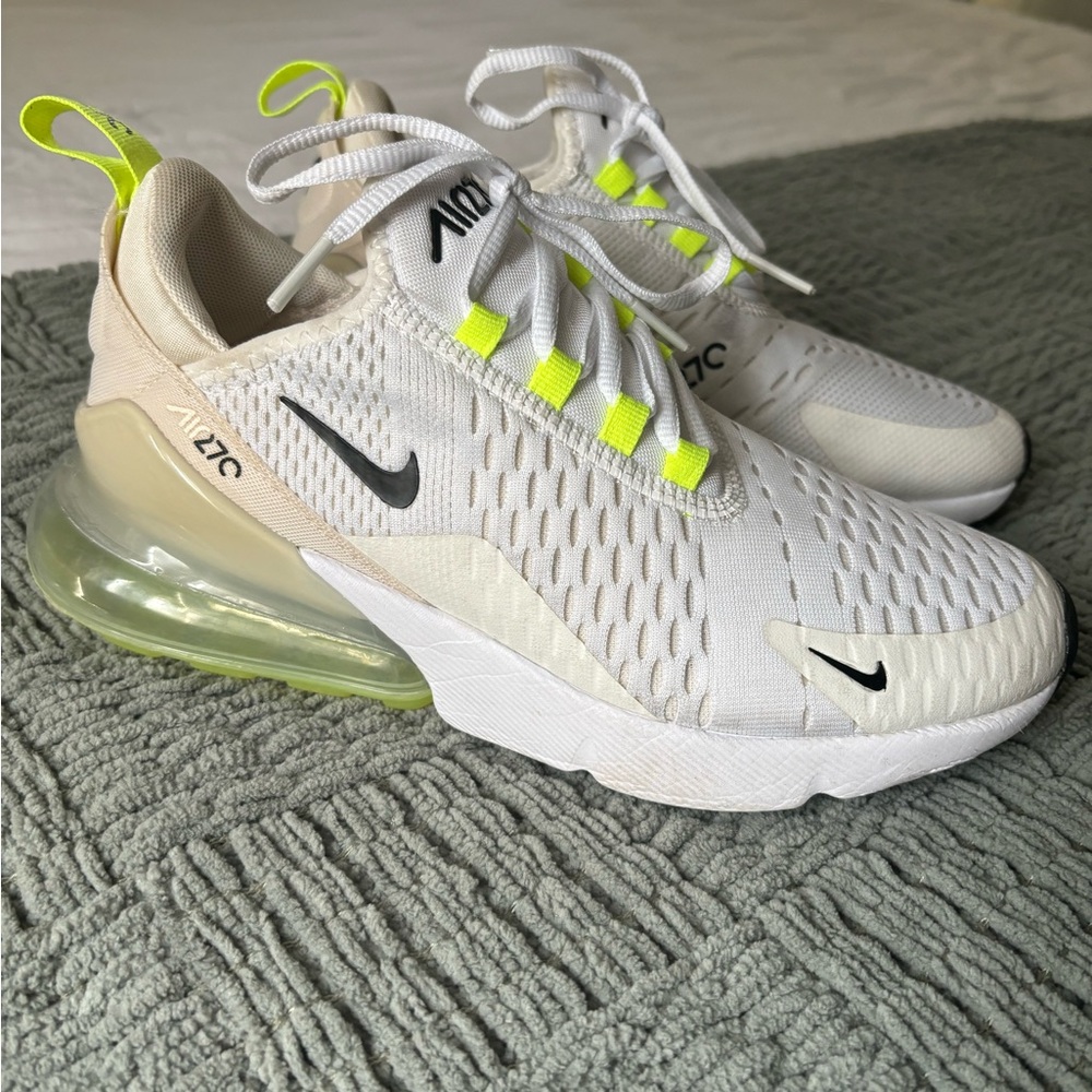 Women Nike air max 270